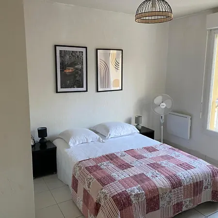 Mondello Hotellerie De Standing Entierement Renove, 47m2 Avec Piscine קאן