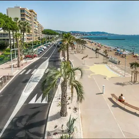 Mondello Hotellerie&consultant : De Standing 47m2 Avec Piscine Apartment Cannes